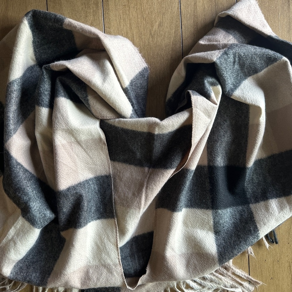 Pretty Persuasions Plaid womans shawl poncho wrap - Black, Cream, Tan, one size